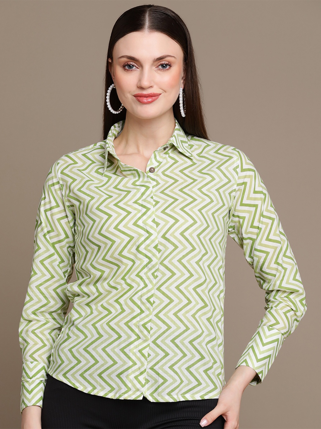 

HERE&NOW Relaxed Slim Fit Chevron Printed Cotton Casual Shirt, White