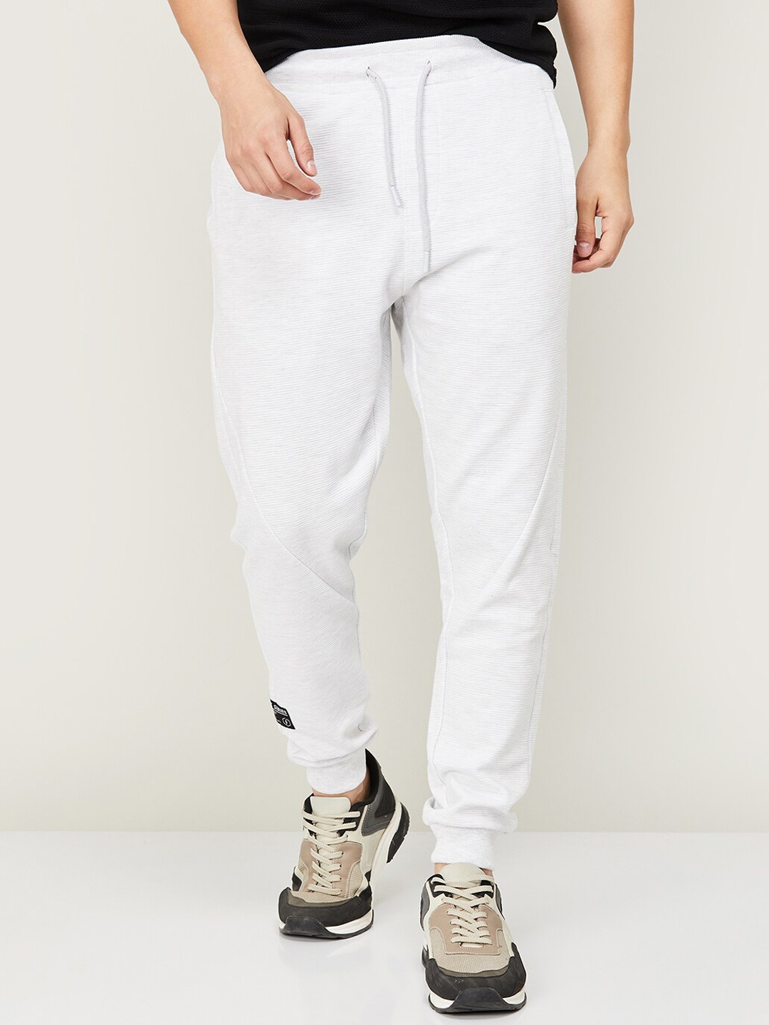 

Bossini Men Regular Fit Cotton Joggers, White