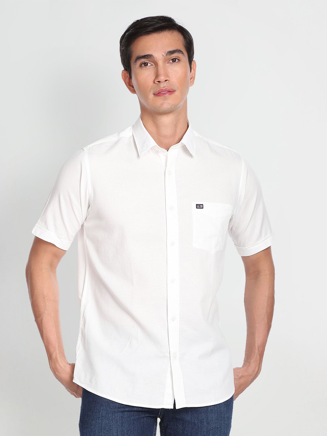 

Arrow Sport Spread Collar Short Sleeves Pure Cotton Casual Shirt, White