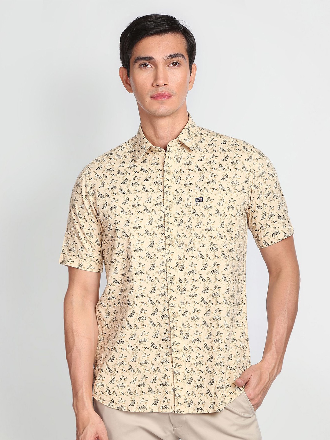 Arrow Sport Floral Printed Spread Collar Pure Cotton Casual Shirt, Beige
