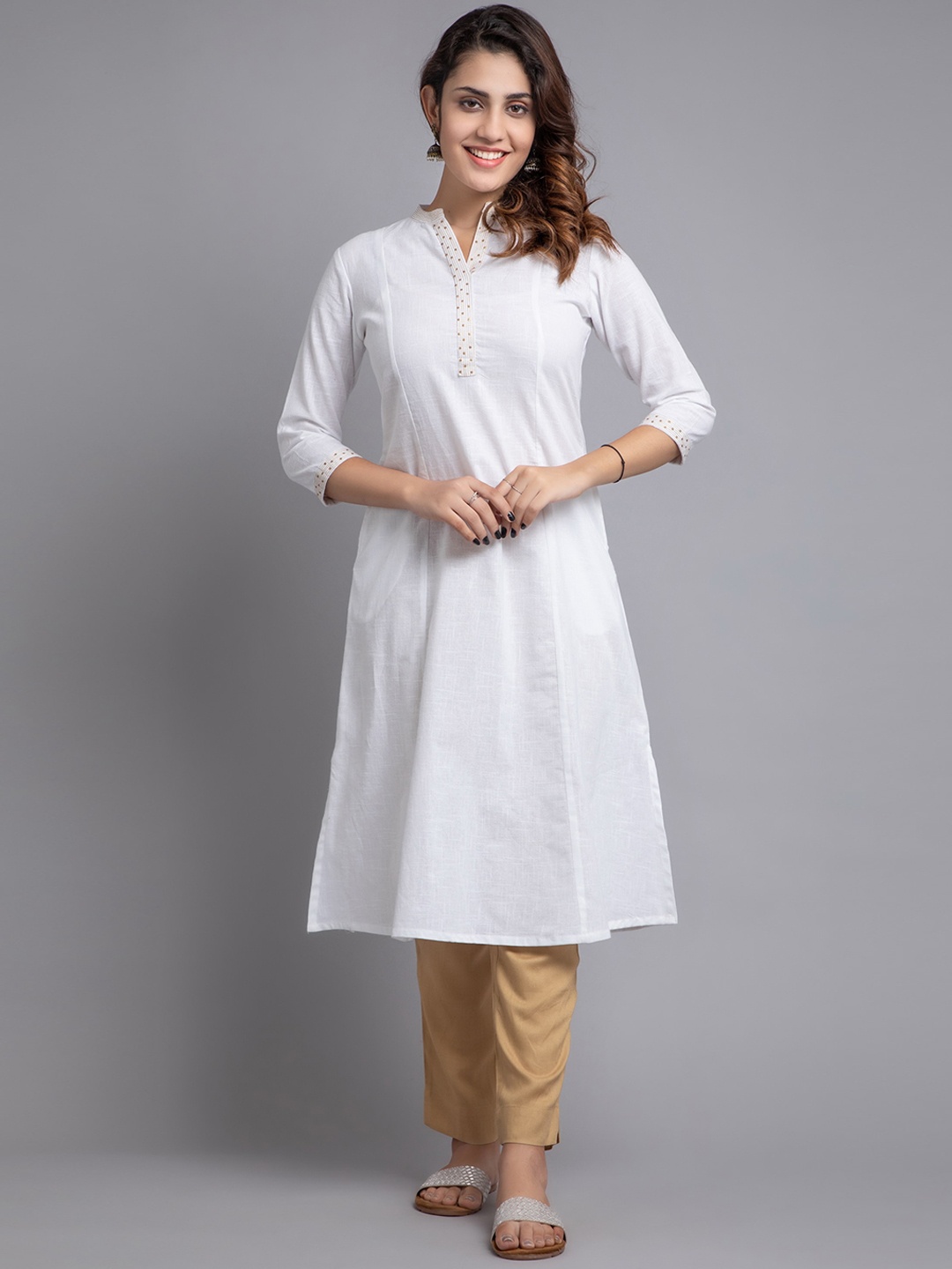 

SUTI Thread Work Sequined Panelled A-Line Cotton Kurta, White