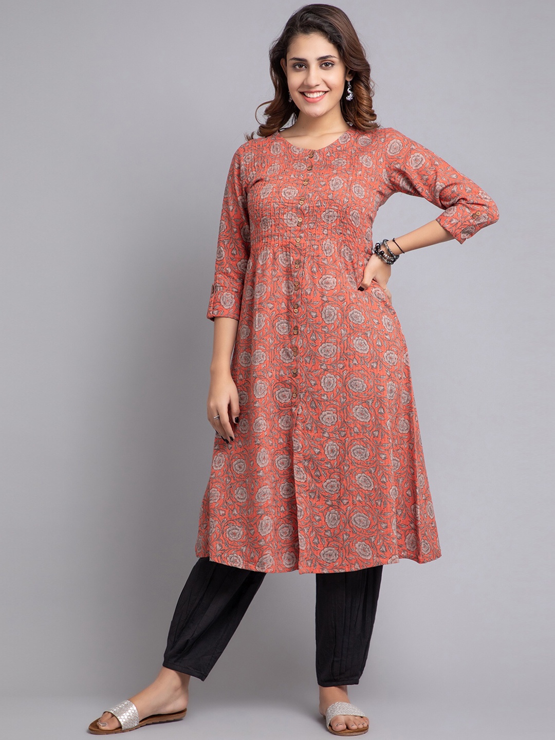 

SUTI Floral Printed Pleated A-Line Cotton Kurta, Orange