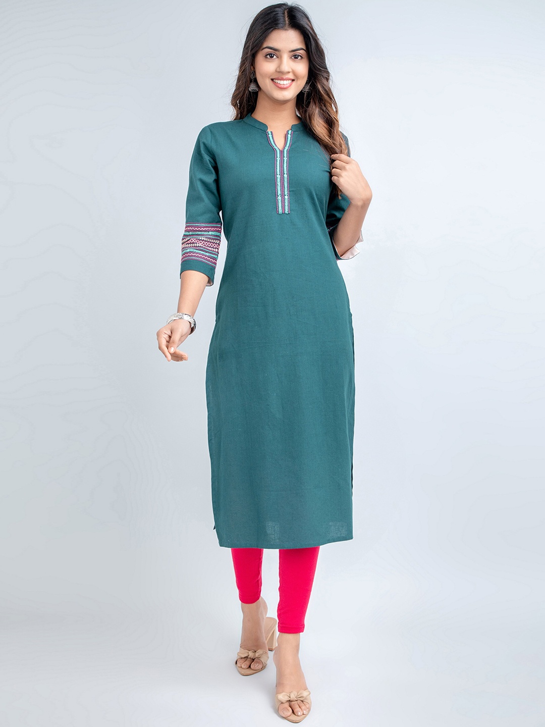 

SUTI Ethnic Motifs Embroidered Mandarin Collar Mirror Work Straight Kurta, Teal