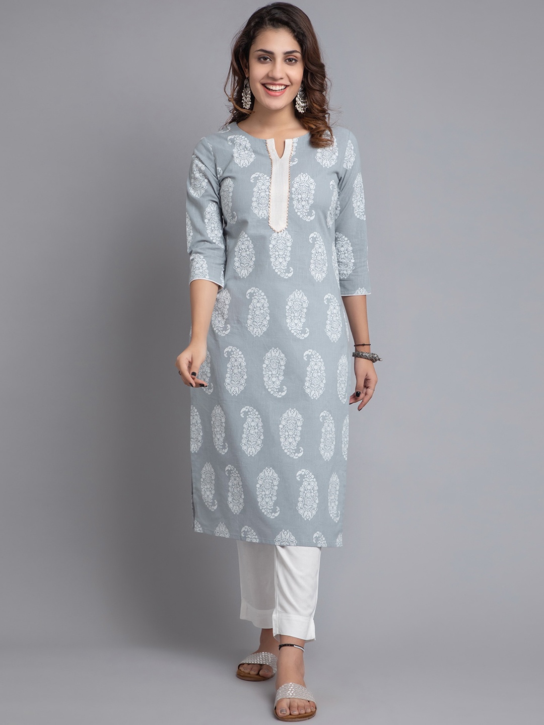 

SUTI Paisley Printed Notched Neck Gotta Patti Cotton Kurta, Grey