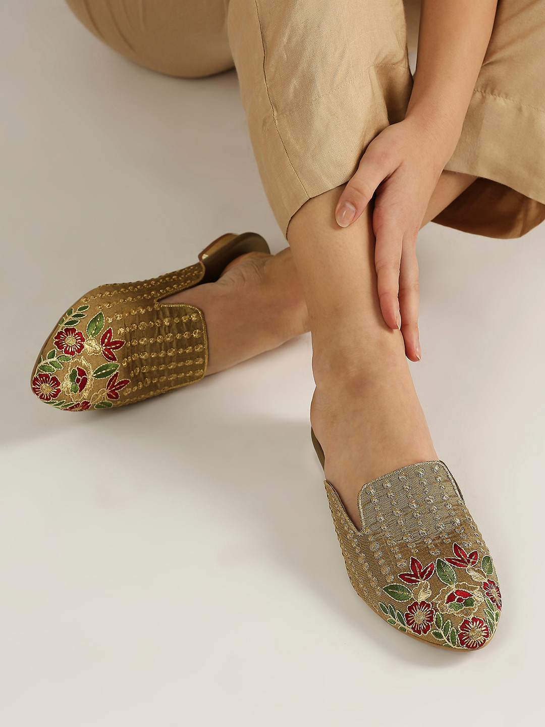 

Inc 5 Women Embroidered Mules, Gold