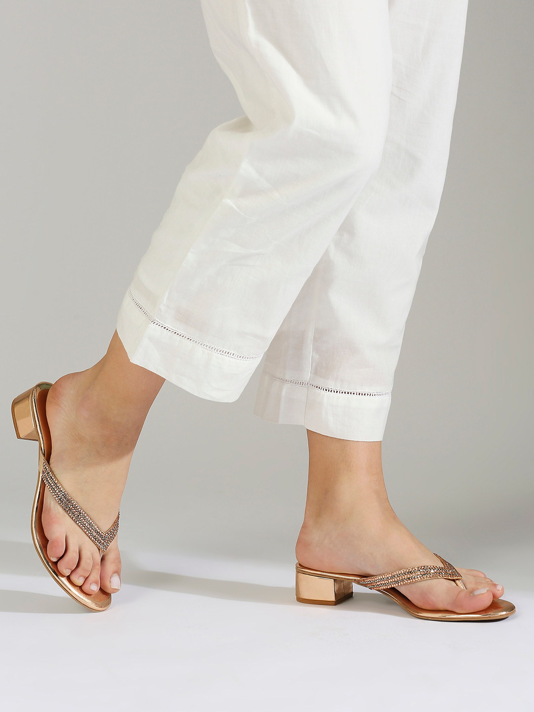 

Inc 5 Embellished Block Heels, Rose gold