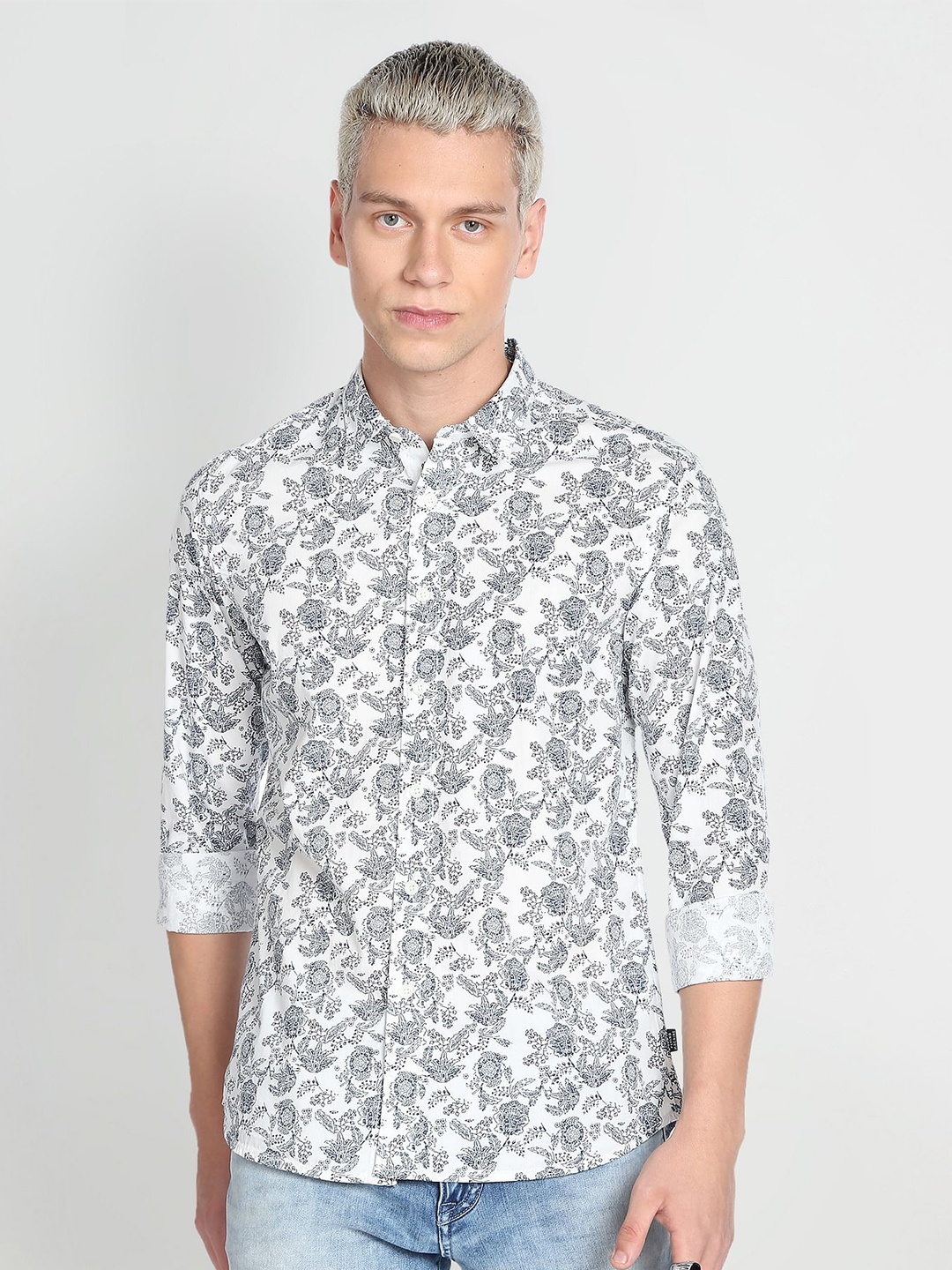 

Flying Machine Men Slim Fit Opaque Printed Pure Cotton Casual Shirt, White