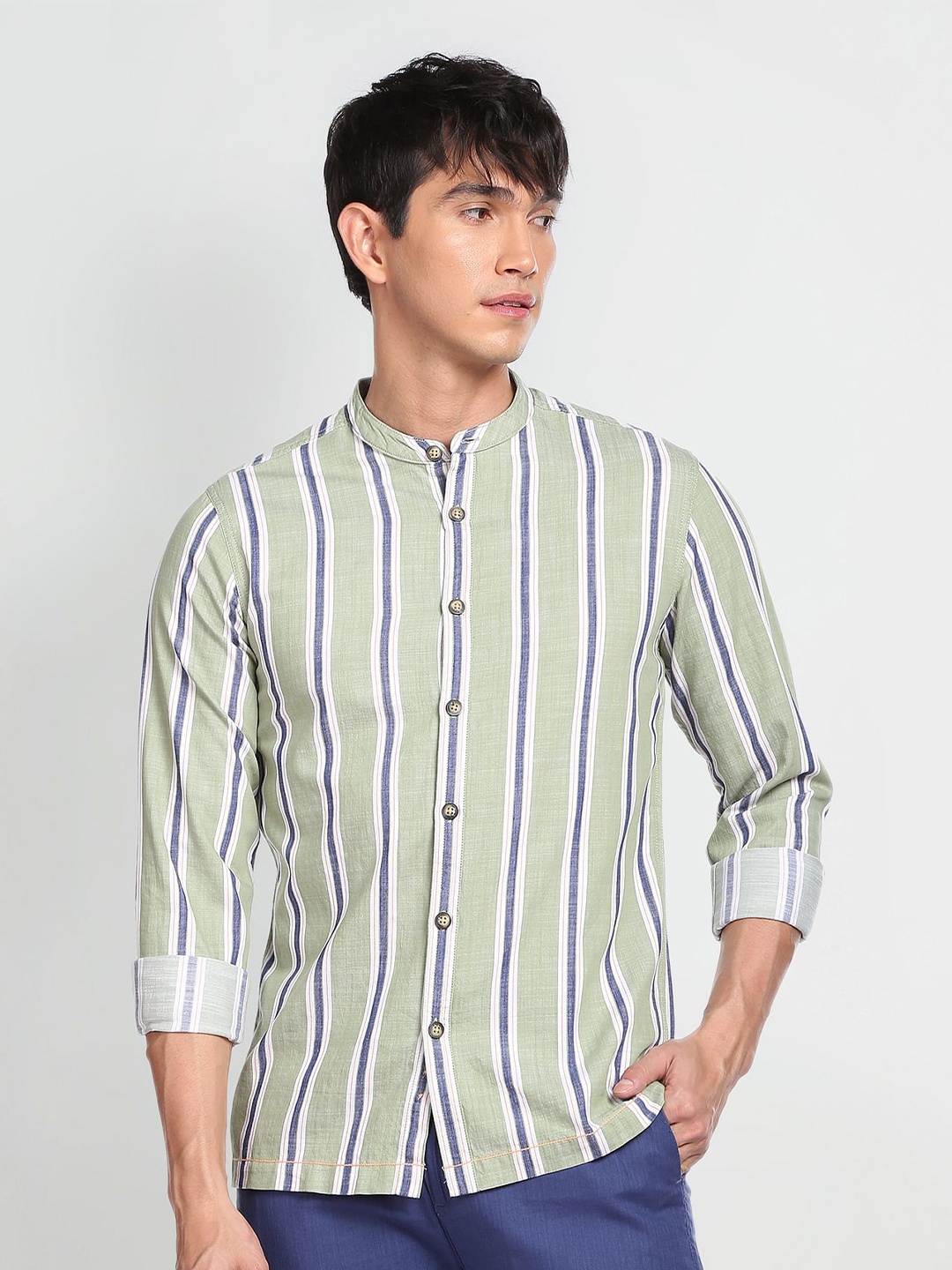 

Flying Machine Men Pure Cotton Striped Opaque Striped Twill Casual Shirt, Green