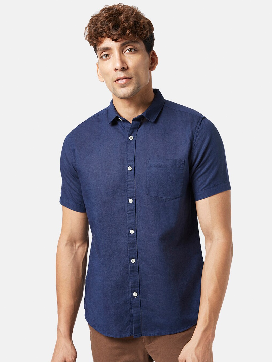 

BYFORD by Pantaloons Spread Collar Opaque Casual Shirt, Navy blue