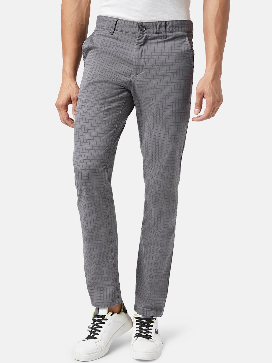 

BYFORD by Pantaloons Men Slim Fit Low-Rise Trousers, Grey
