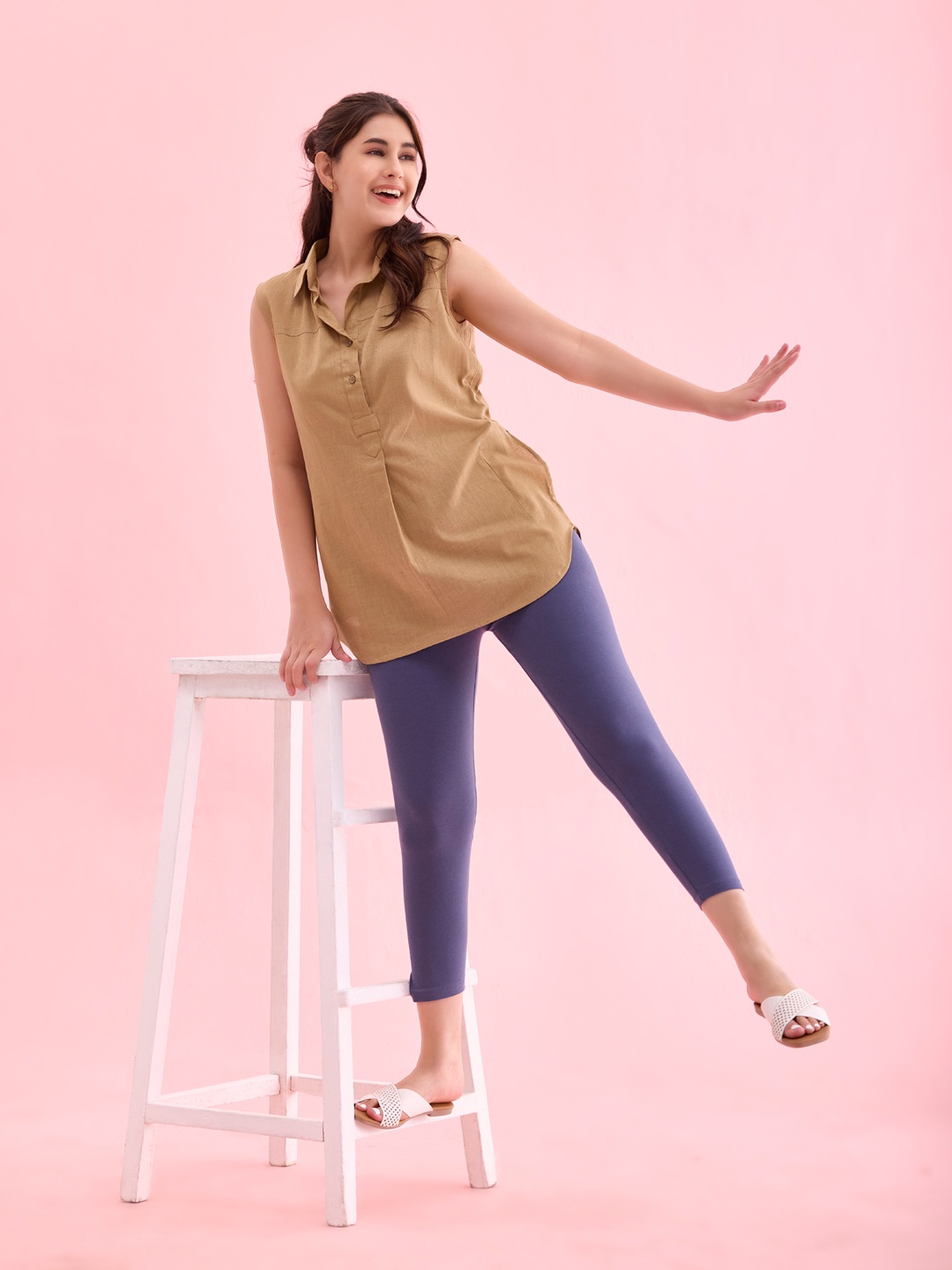 

Go Colors Mid-Rise Slim-Fit Ankle-Length Leggings, Blue
