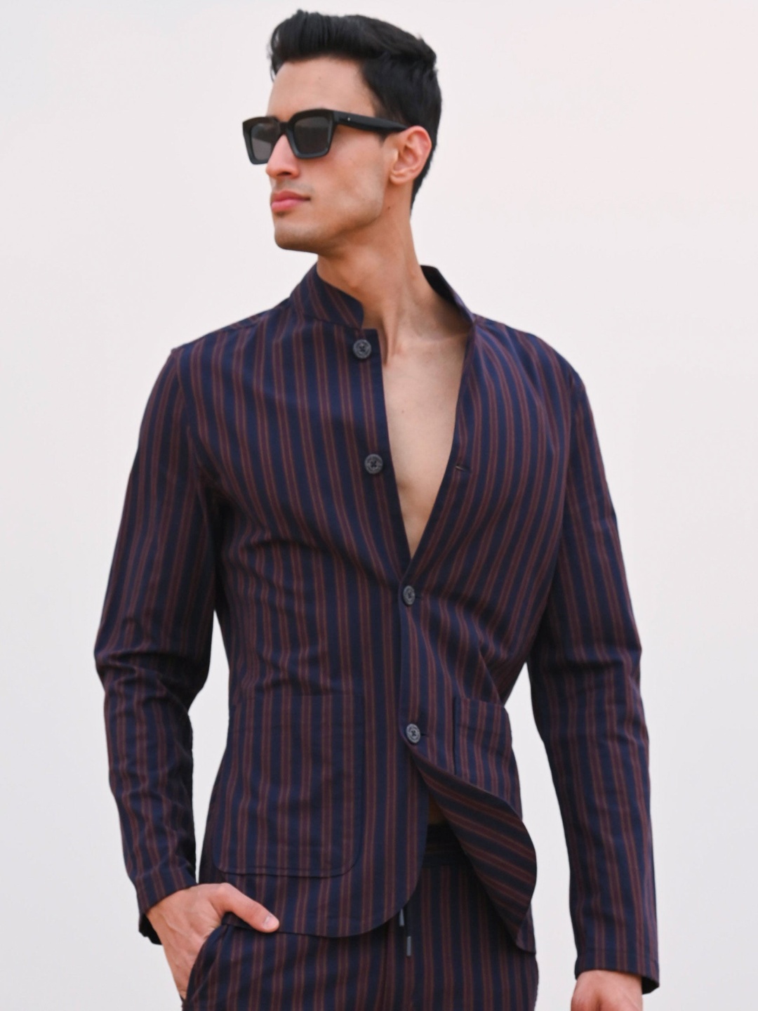 

RARE RABBIT Men Banner Tailored Fit Striped Mandarin Jacket, Navy blue