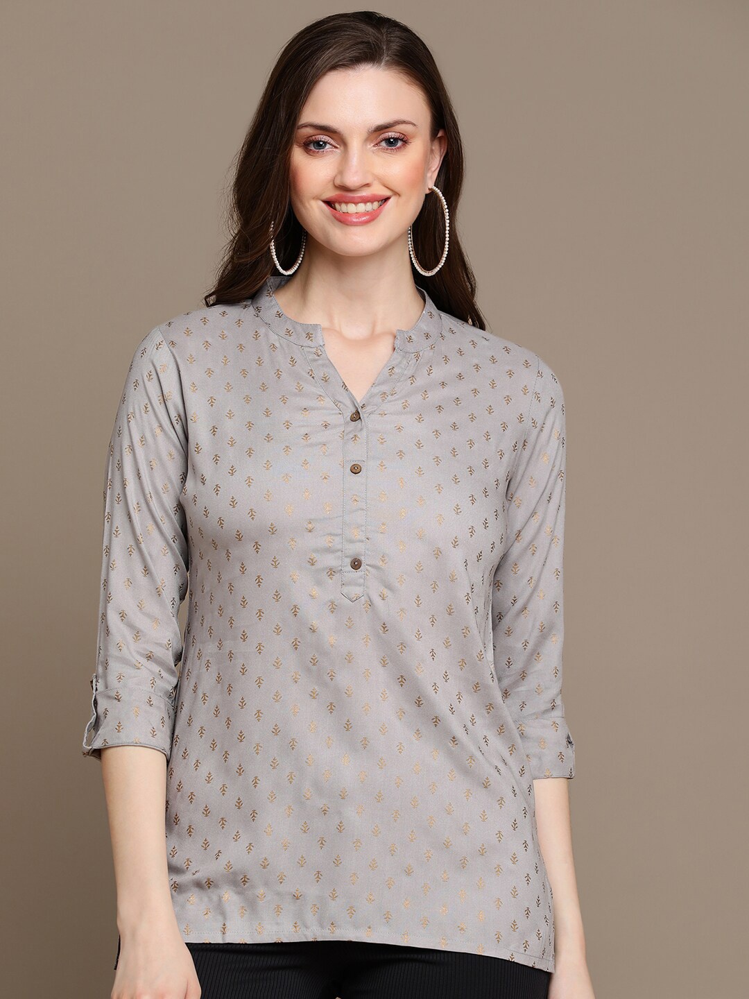 

MALHAAR Ethnic Motifs Printed Mandarin Collar Kurti, Grey