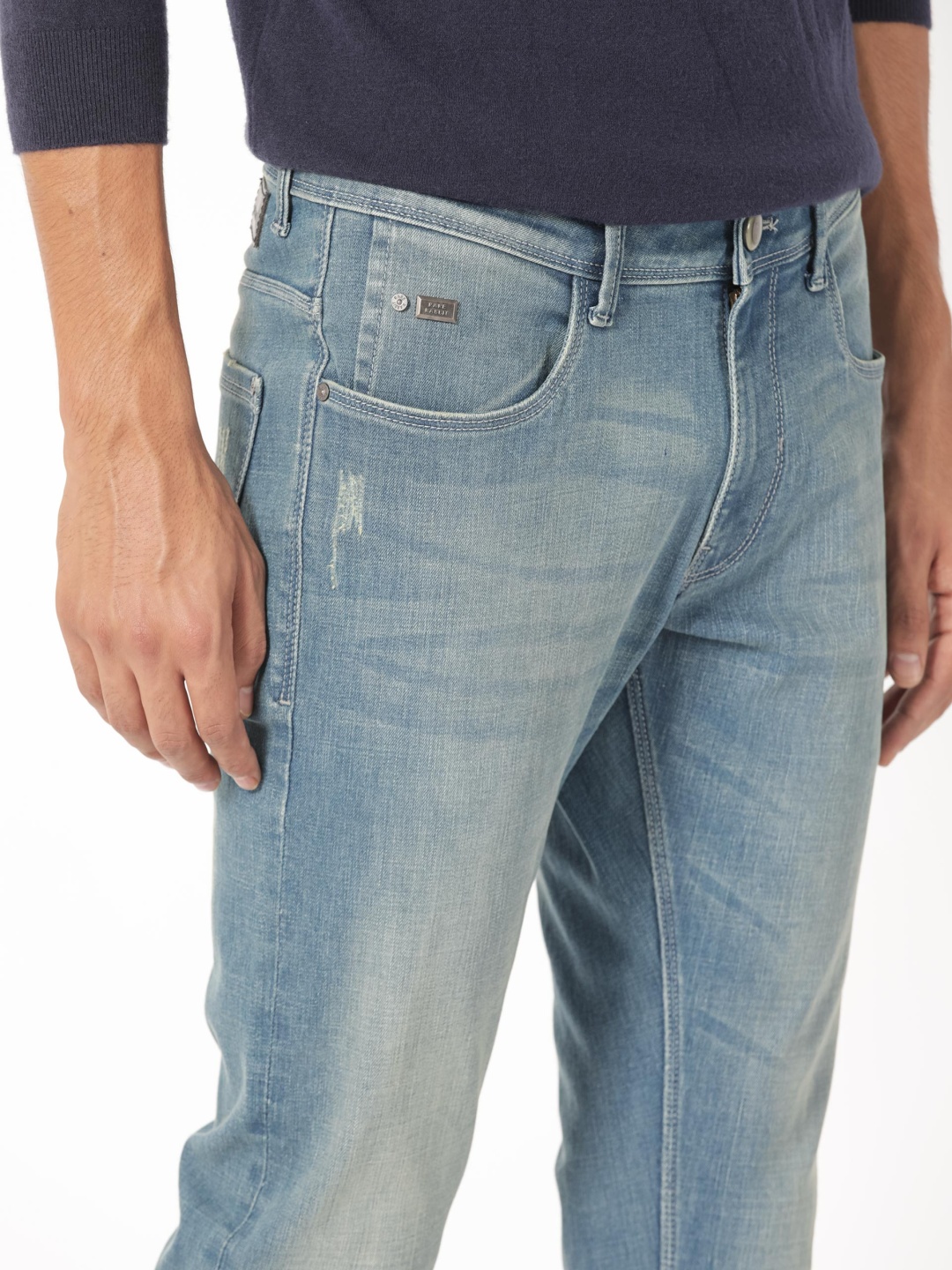 

RARE RABBIT Men Grimm Slim Fit Cotton Jeans, Blue