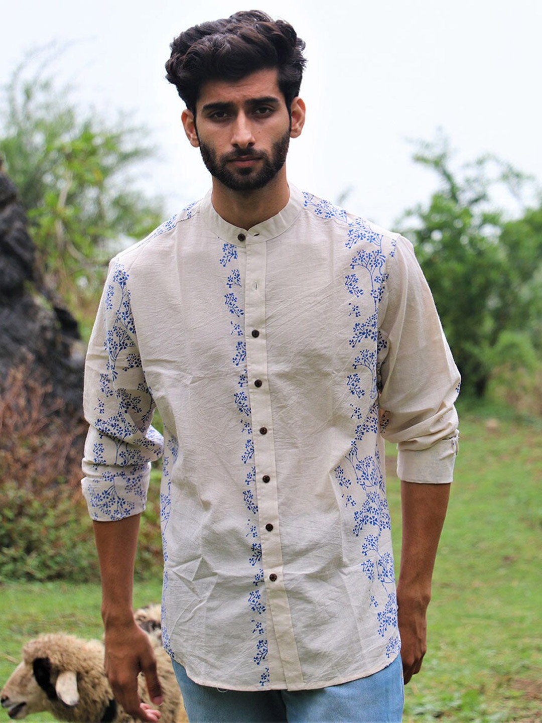 

Chidiyaa Standard Floral Printed Mandarin Collar Cotton Casual Shirt, Beige