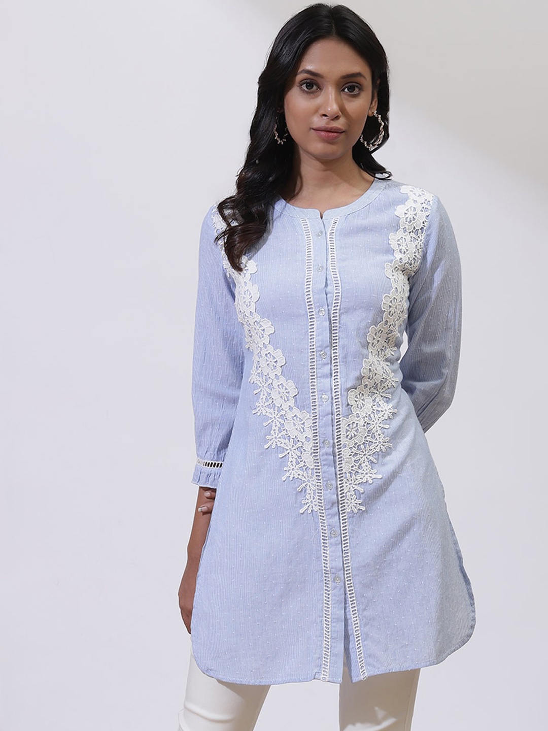 

Lakshita Women Floral Embroidered Cotton A-Line Kurta, Blue