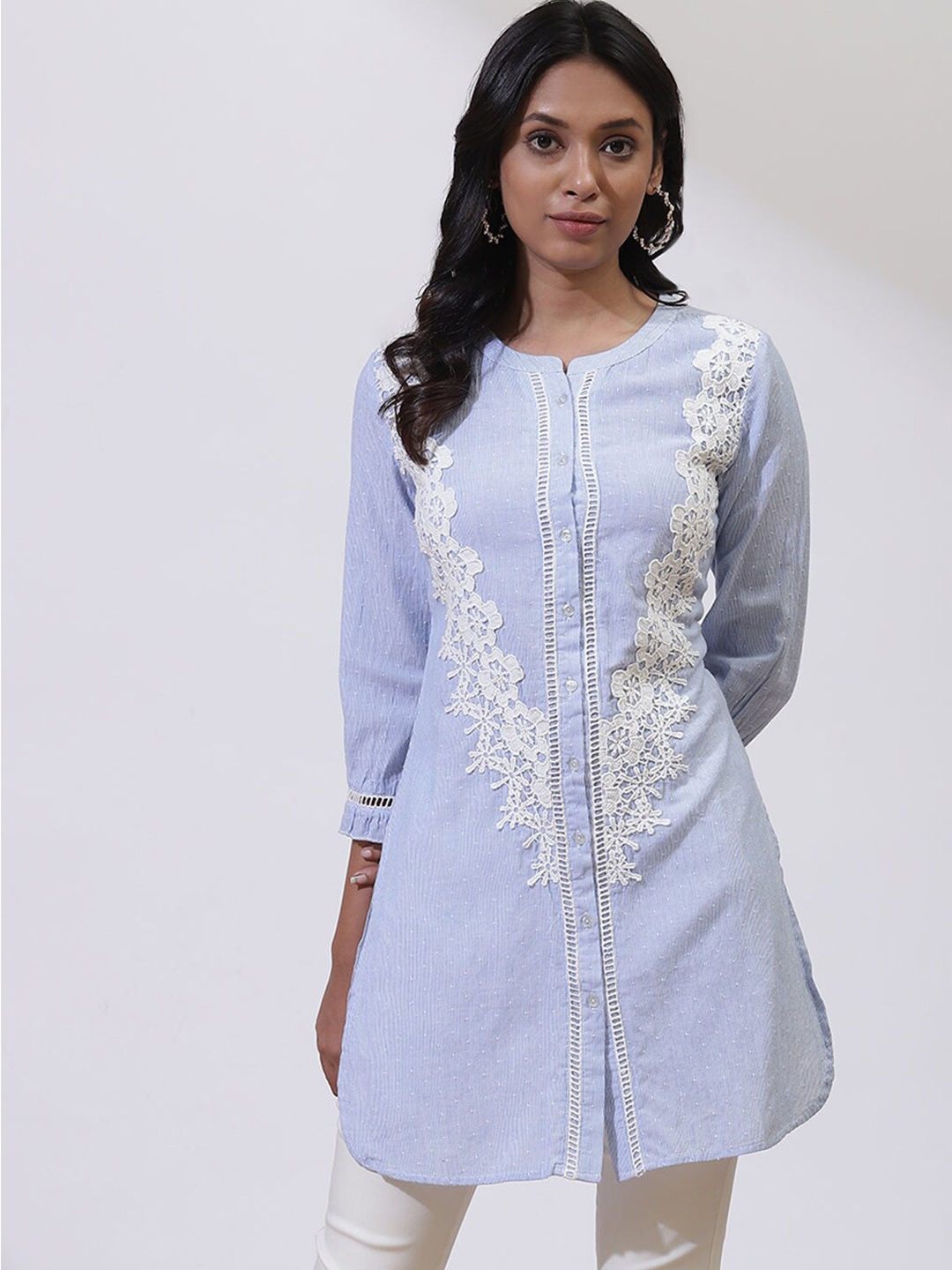 

Lakshita Women Floral Embroidered Cotton A-Line Kurta, Blue