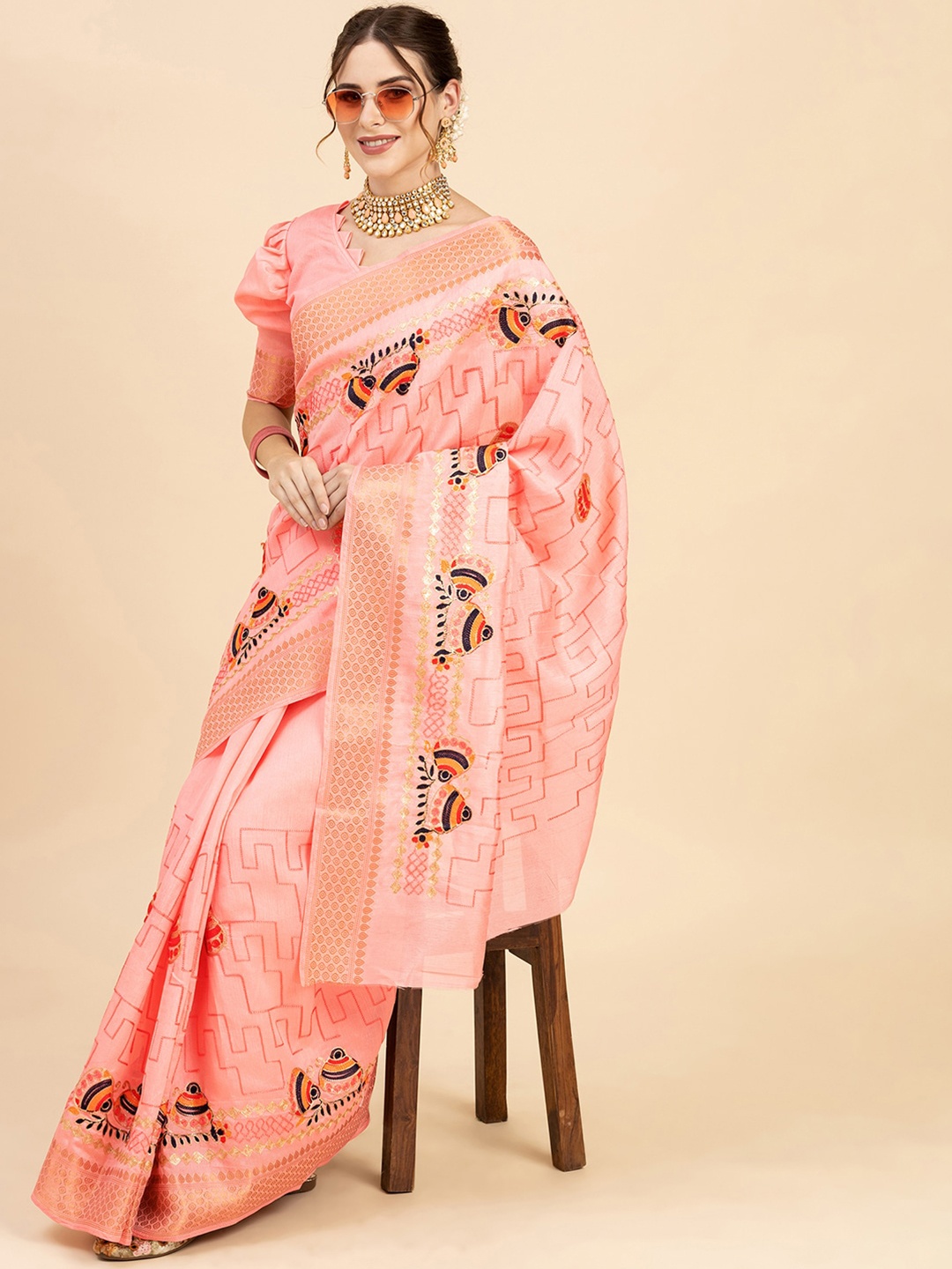 

Sangria Embroidered Saree with Blouse Piece, Pink