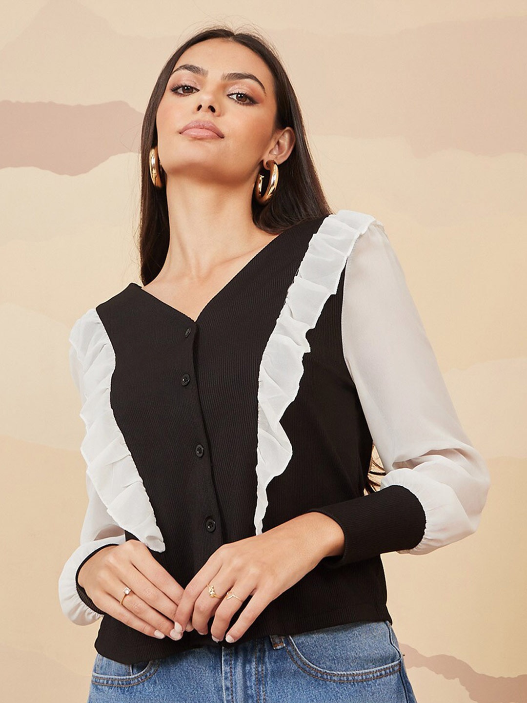

Styli Black V-Neck Puff Sleeves Ruffle Detail Top