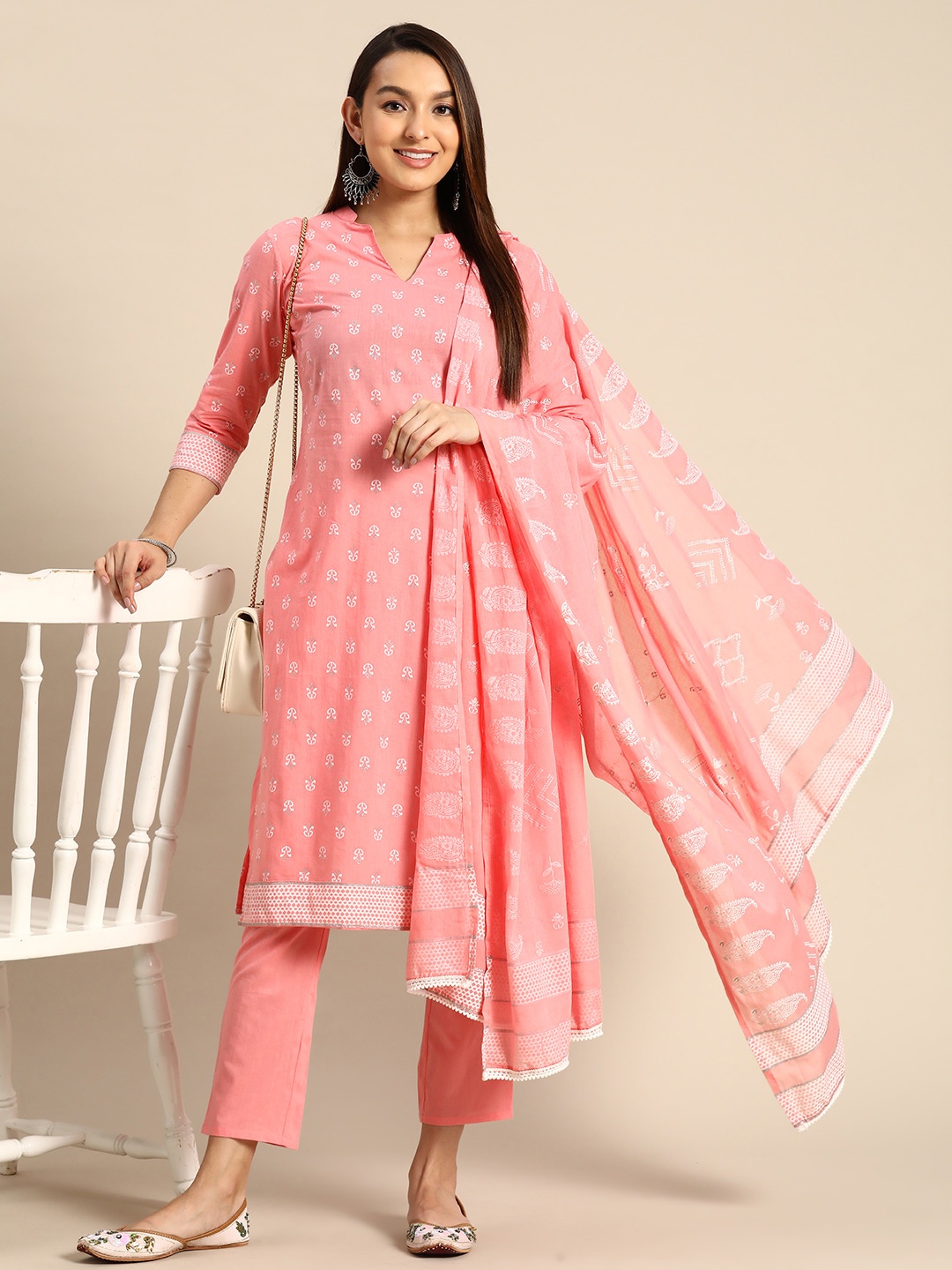 

Anouk Ethnic Motifs Printed Regular Pure Cotton Kurta with Palazzos & With Dupatta, Pink