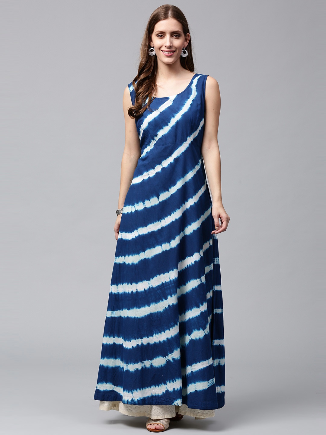 

Nayo Women Blue Dyed A-Line Kurta