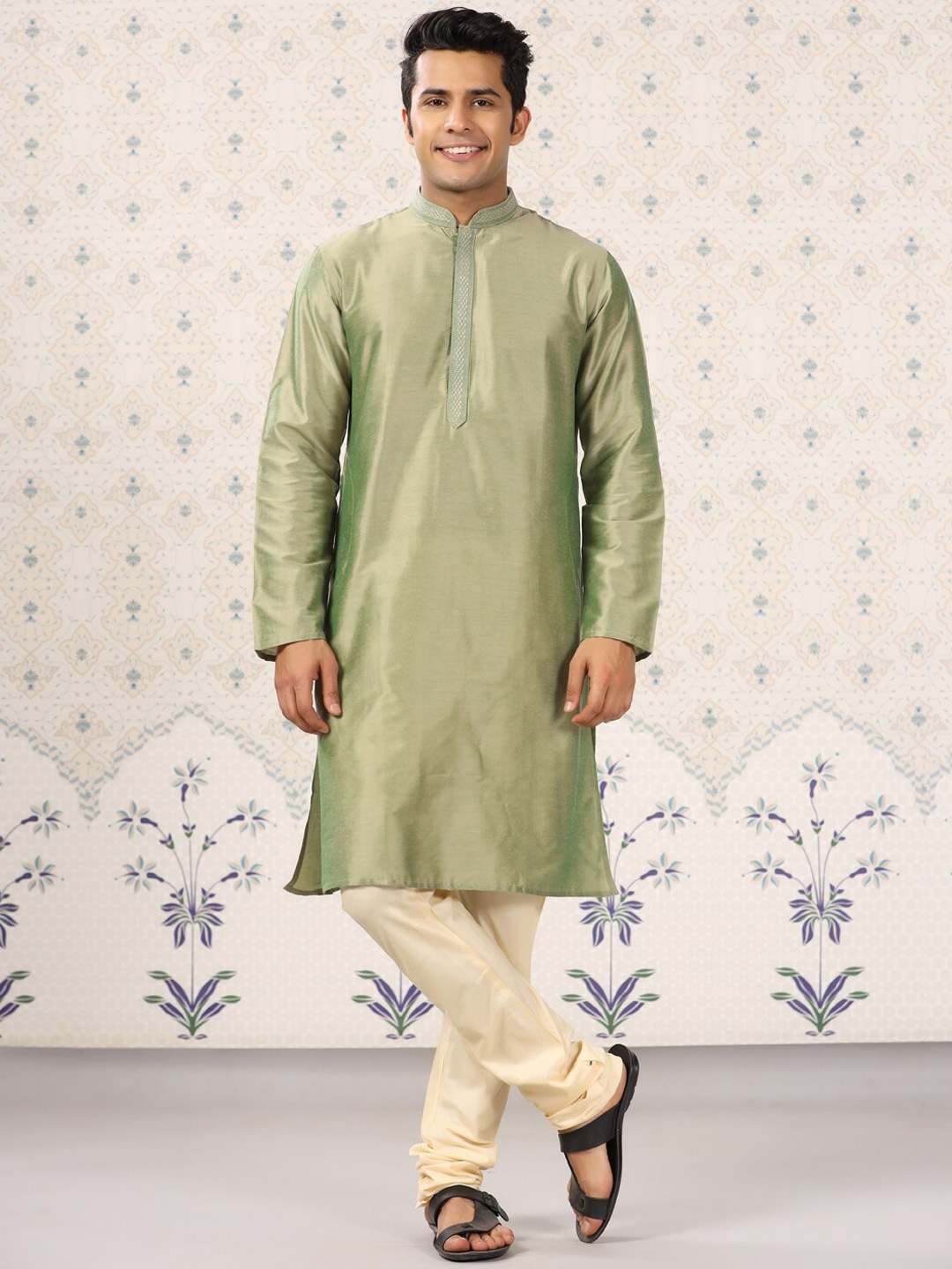 

Ode by House of Pataudi Mandarin Collar Straight Regular Kurta With Churidar, Olive