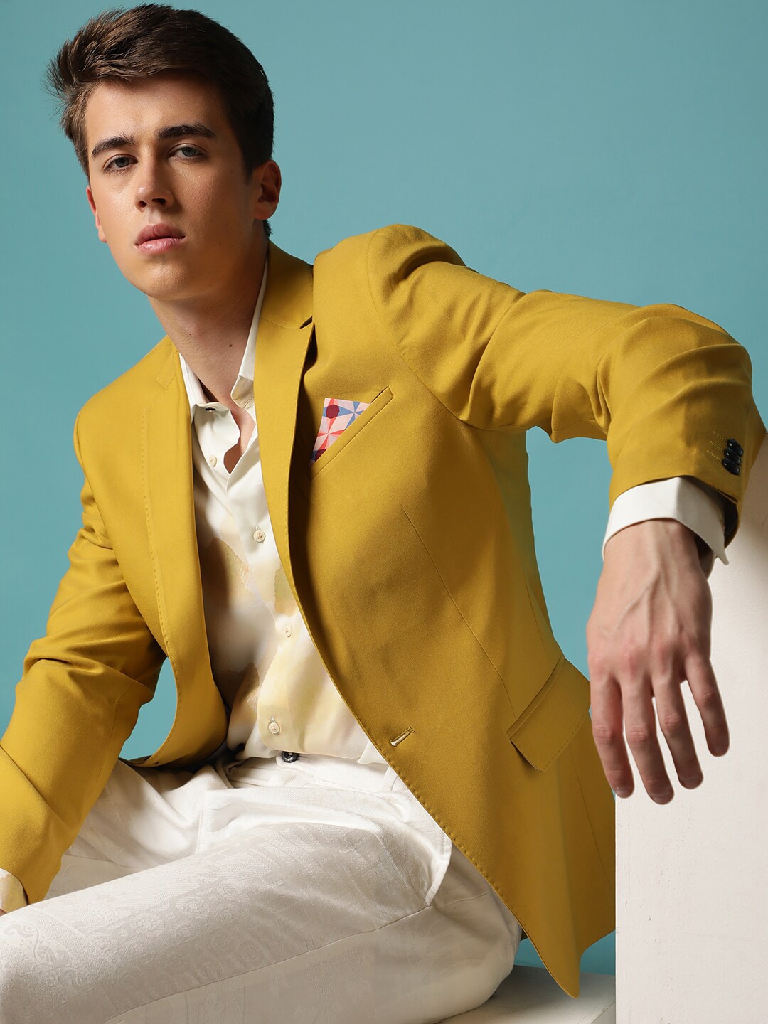 

RARE RABBIT Men Bart Tailored Fit Notched Lapel Party Blazer, Mustard