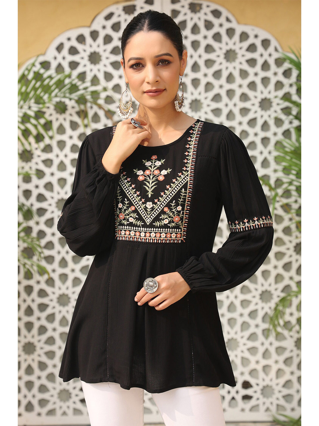 

Juniper Floral Embroidered Puff Sleeves Tunic, Black