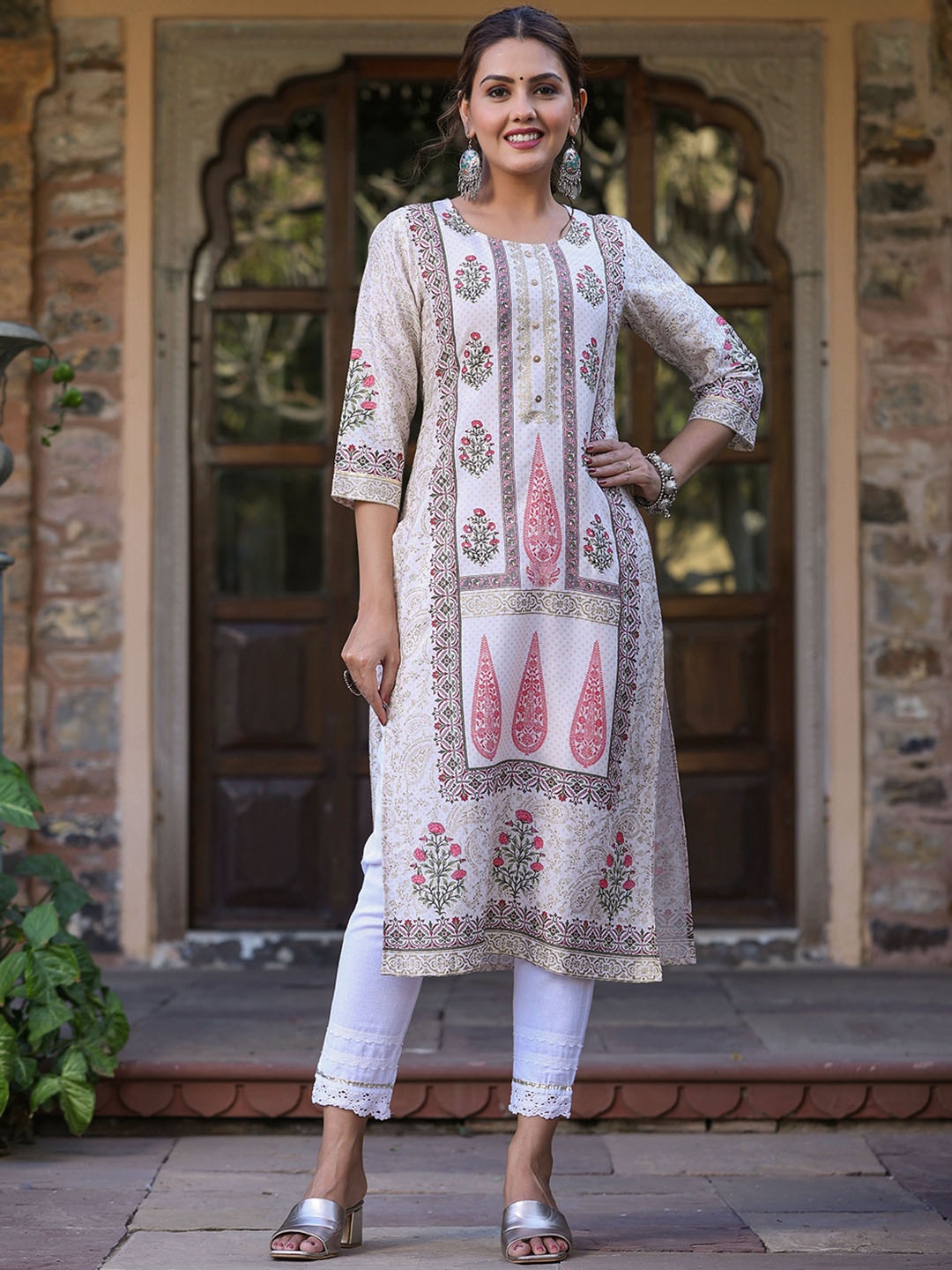 

Juniper Ethnic Motifs Printed Straight Kurta, White
