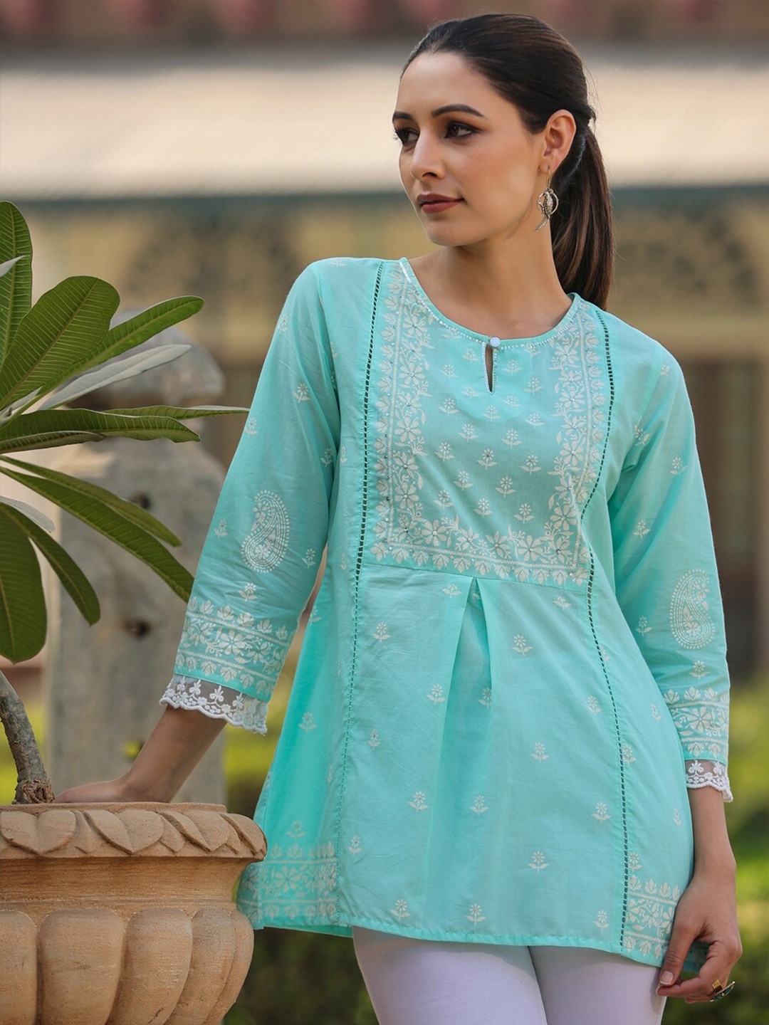 

Juniper Floral Printed Keyhole Neck Cotton Tunic, Blue