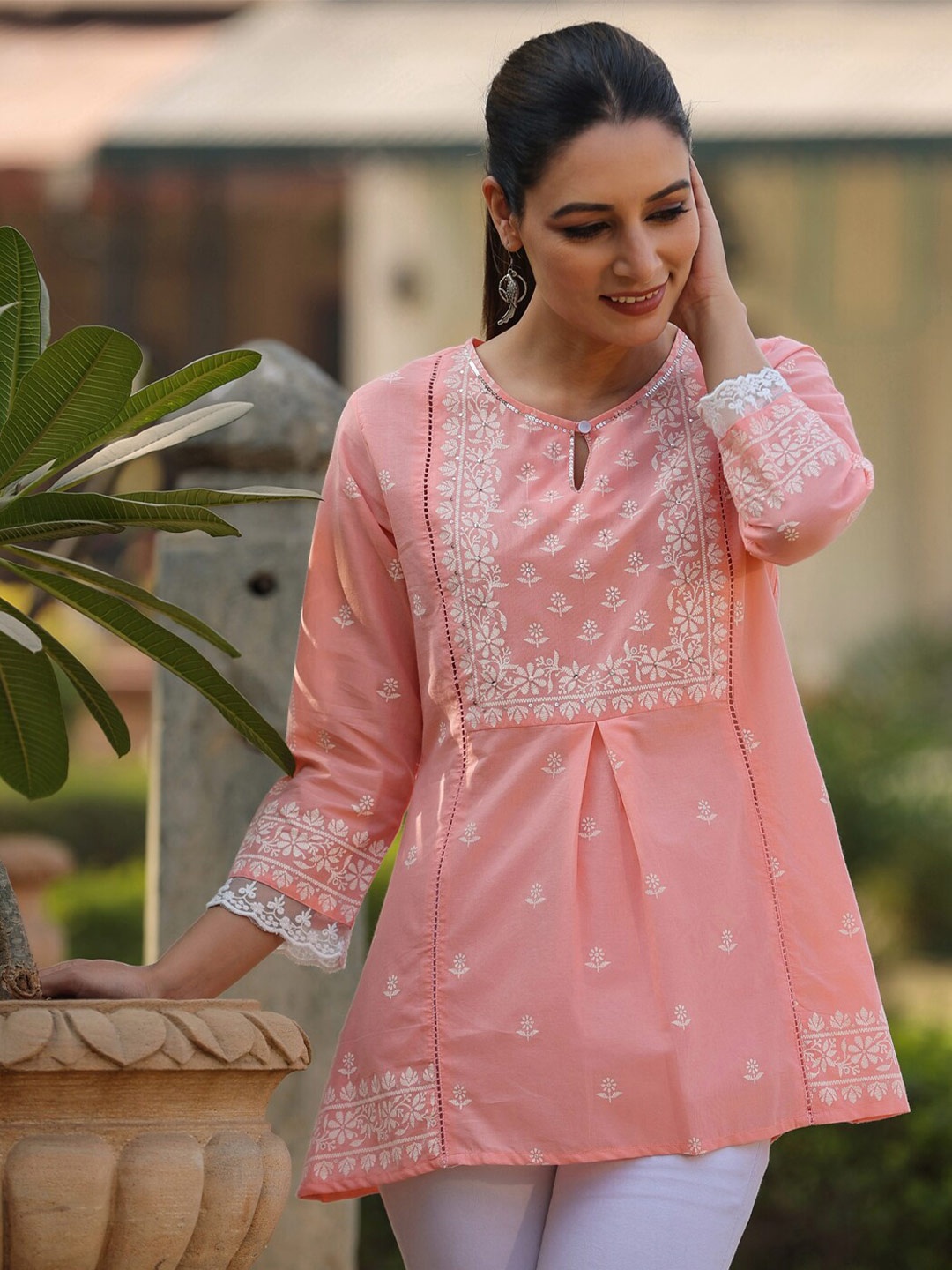 

Juniper Printed Cotton Keyhole Neck A-Line Tunic, Peach