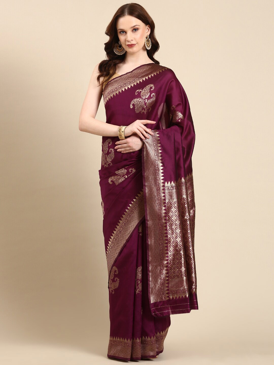 

Anouk Paisley Woven Design Banarasi Saree, Burgundy