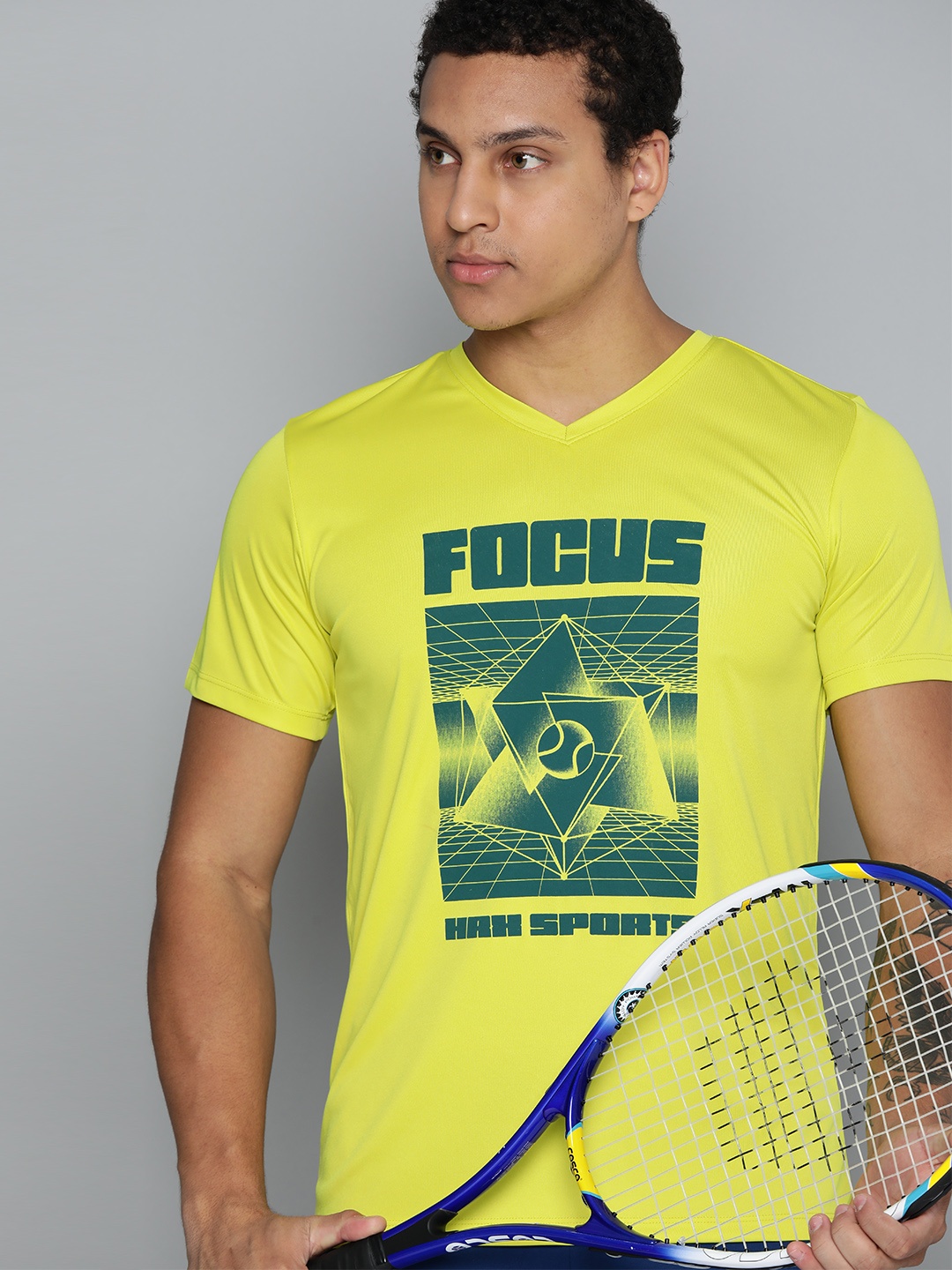 

HRX by Hrithik Roshan Men Printed V-Neck Racket Sports T-shirt, Yellow