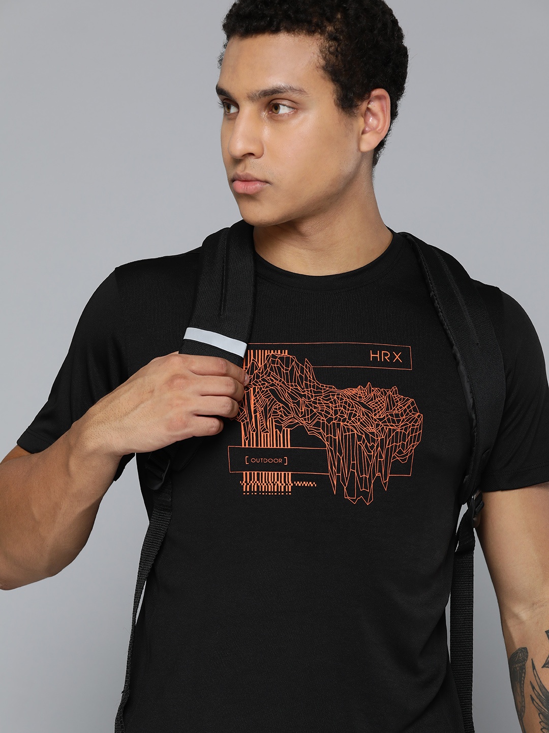 

HRX by Hrithik Roshan Printed Rapid-Dry Outdoor T-shirt, Black