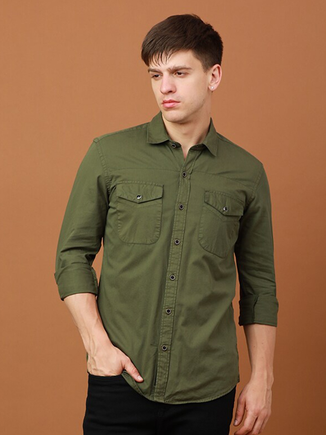 

FOGA Spread Collar Pure Cotton Casual Shirt, Green