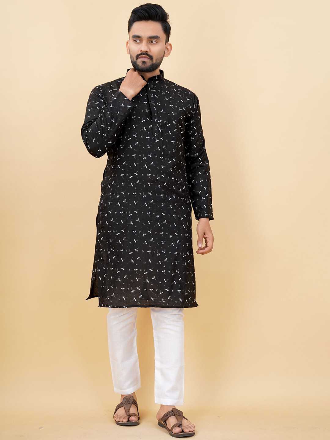 

PREMROOP- THE STYLE YOU LOVE Floral Printed Mandarin Collar Cotton Kurta, Black