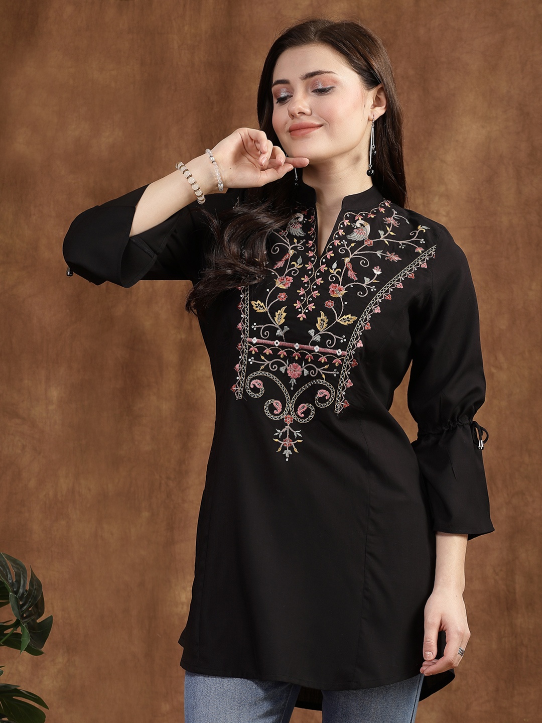 

Nayam By Lakshita Viscose Rayon Mandarin Collar Embroidered Tunic, Black