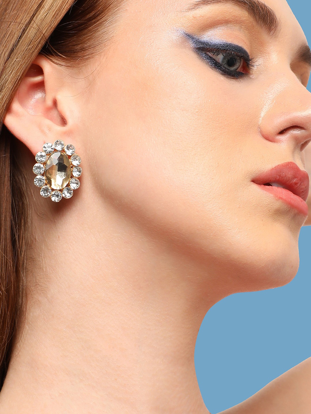 

SOHI Gold-Plated Contemporary Studs Earrings