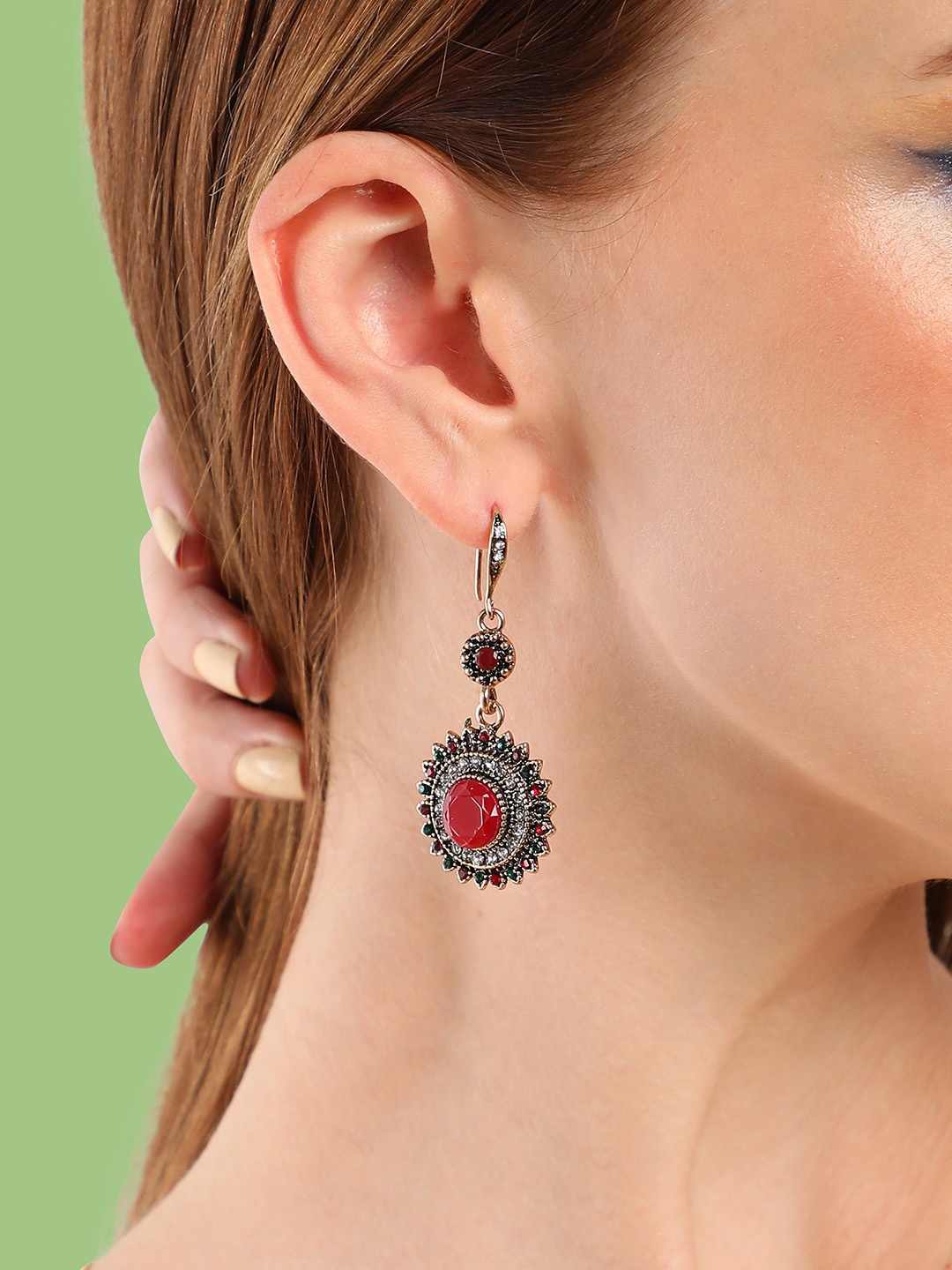 

SOHI Gold-Plated Contemporary Drop Earrings