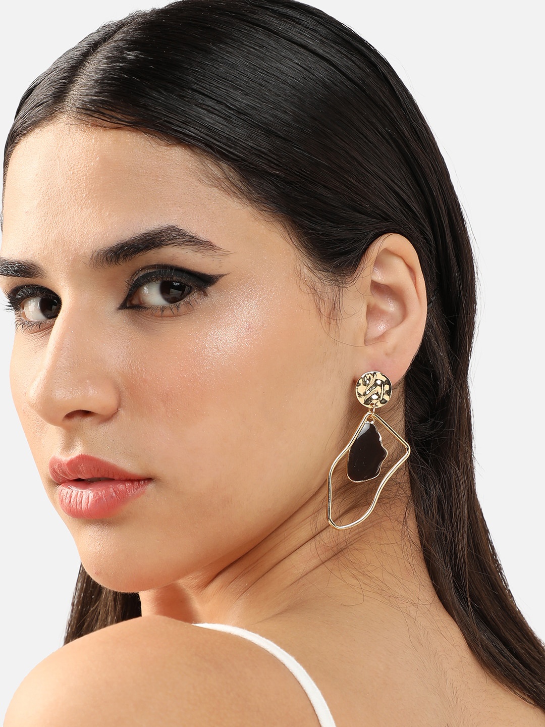 

SOHI Gold-Plated Contemporary Drop Earrings, Black