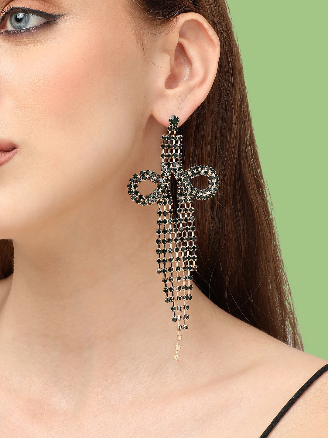 

SOHI Gold-Plated Contemporary Drop Earrings, Black