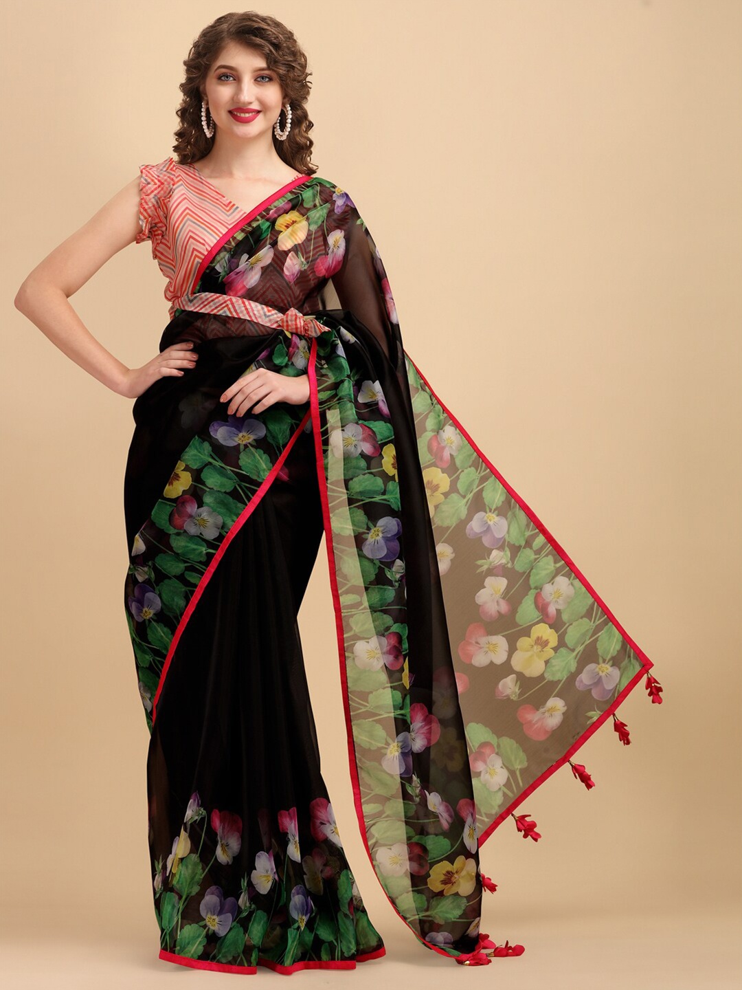 

Sangria Floral Blooming Printed Shinny Organza Saree, Black