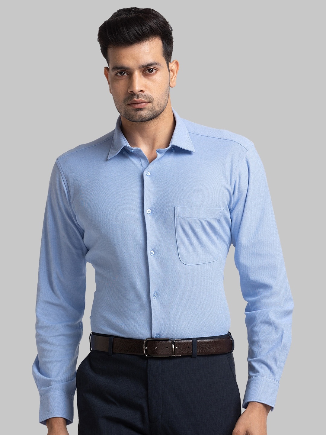 

Raymond Slim Fit Pure Cotton Formal Shirt, Blue