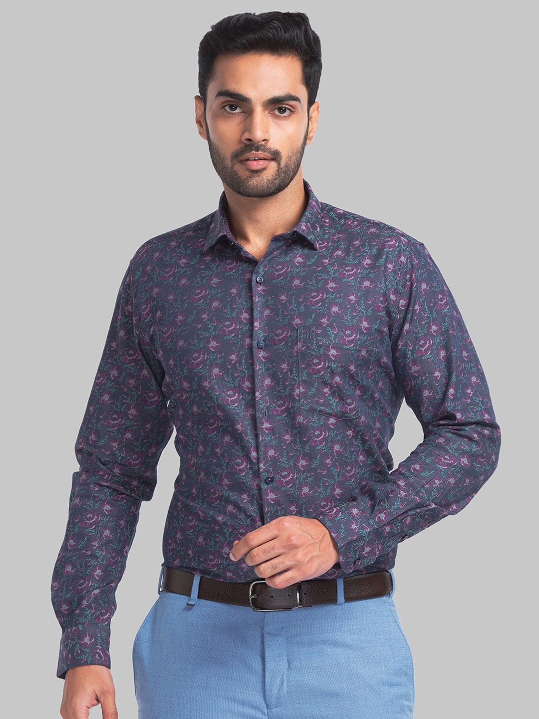 

Raymond Contemporary Fit Floral Printed Pure Cotton Casual Shirts, Violet