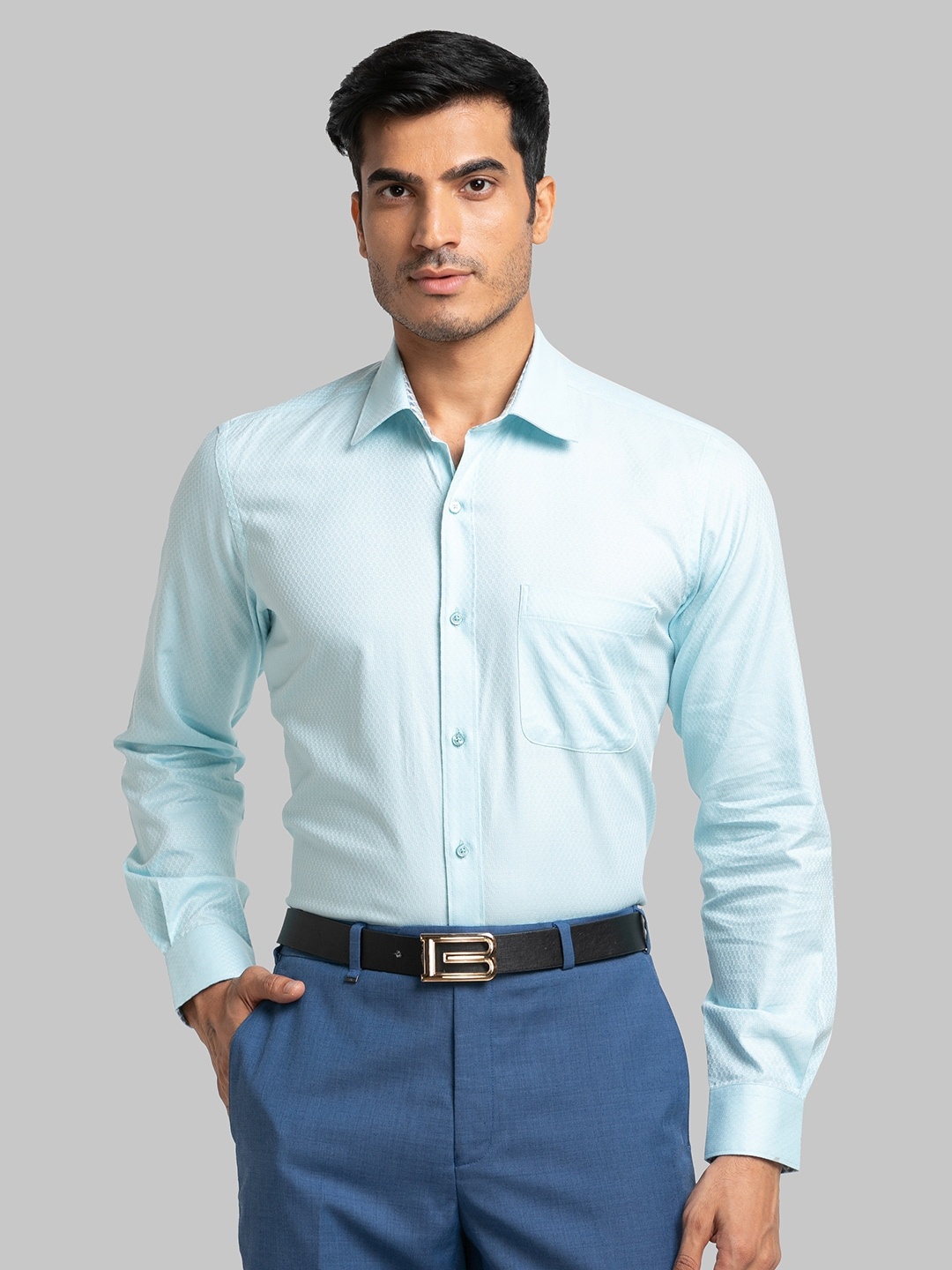 

Raymond Contemporary Fit Self Design Pure Cotton Formal Shirt, Blue