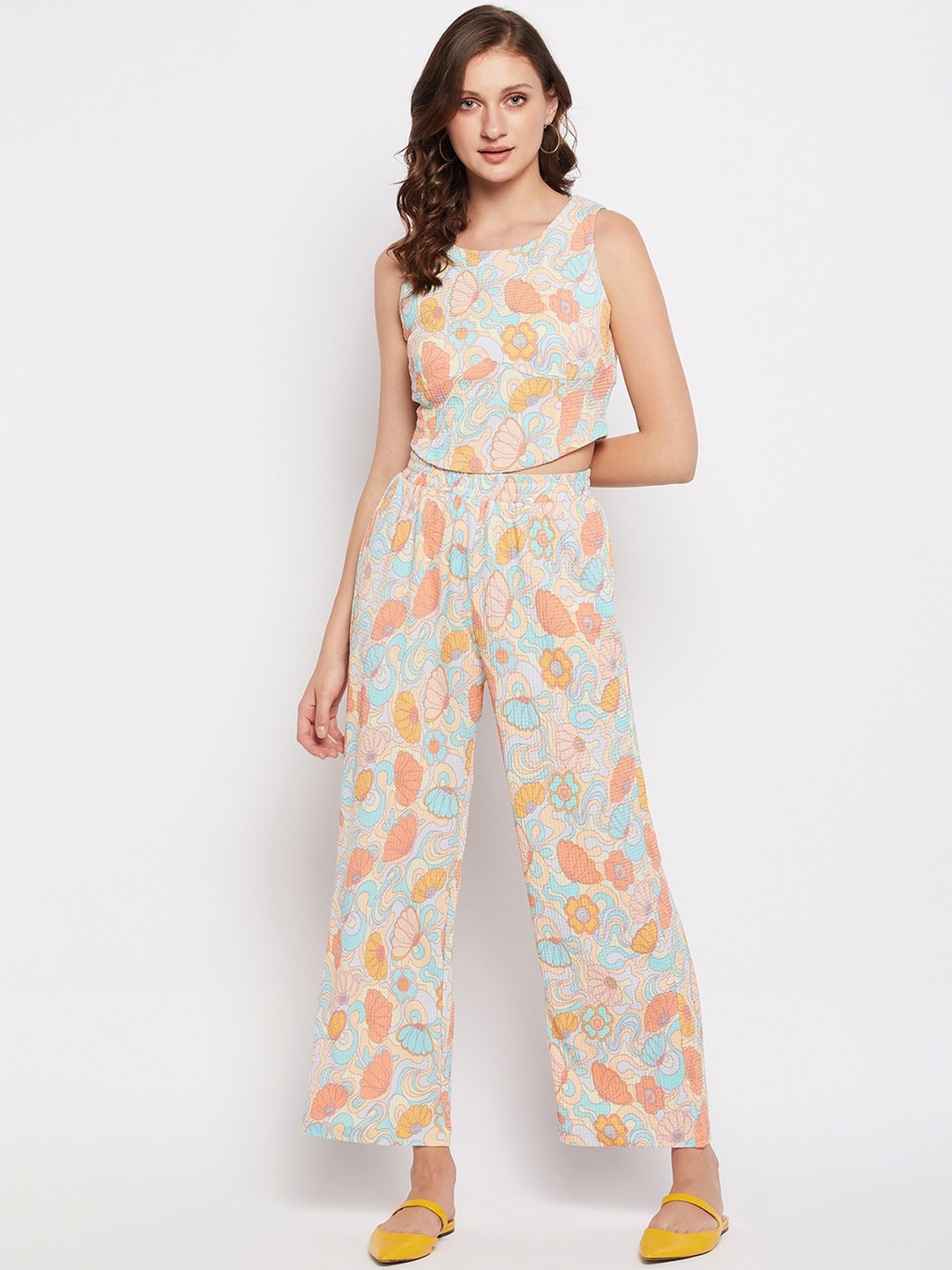 

Madame Women Floral Printed Mid-Rise Slip-On Parallel Trousers, Peach