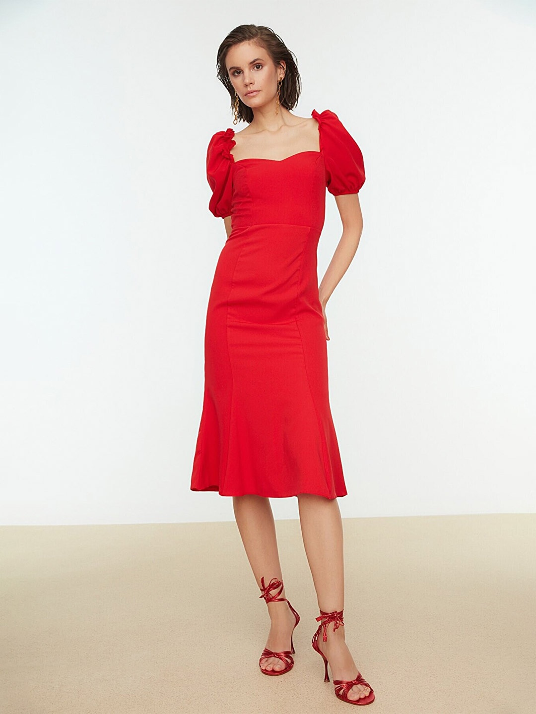 

Trendyol Sweetheart Neck Puff Sleeve Sheath Dress, Red