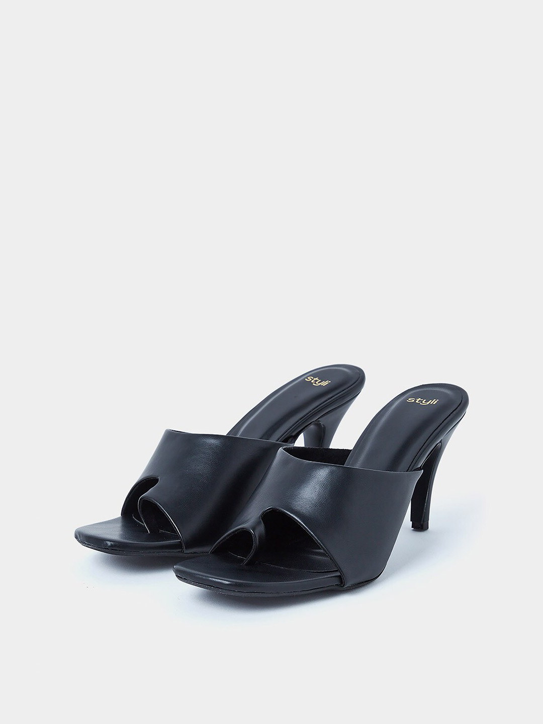 

Styli Black Open Toe Slim Heels