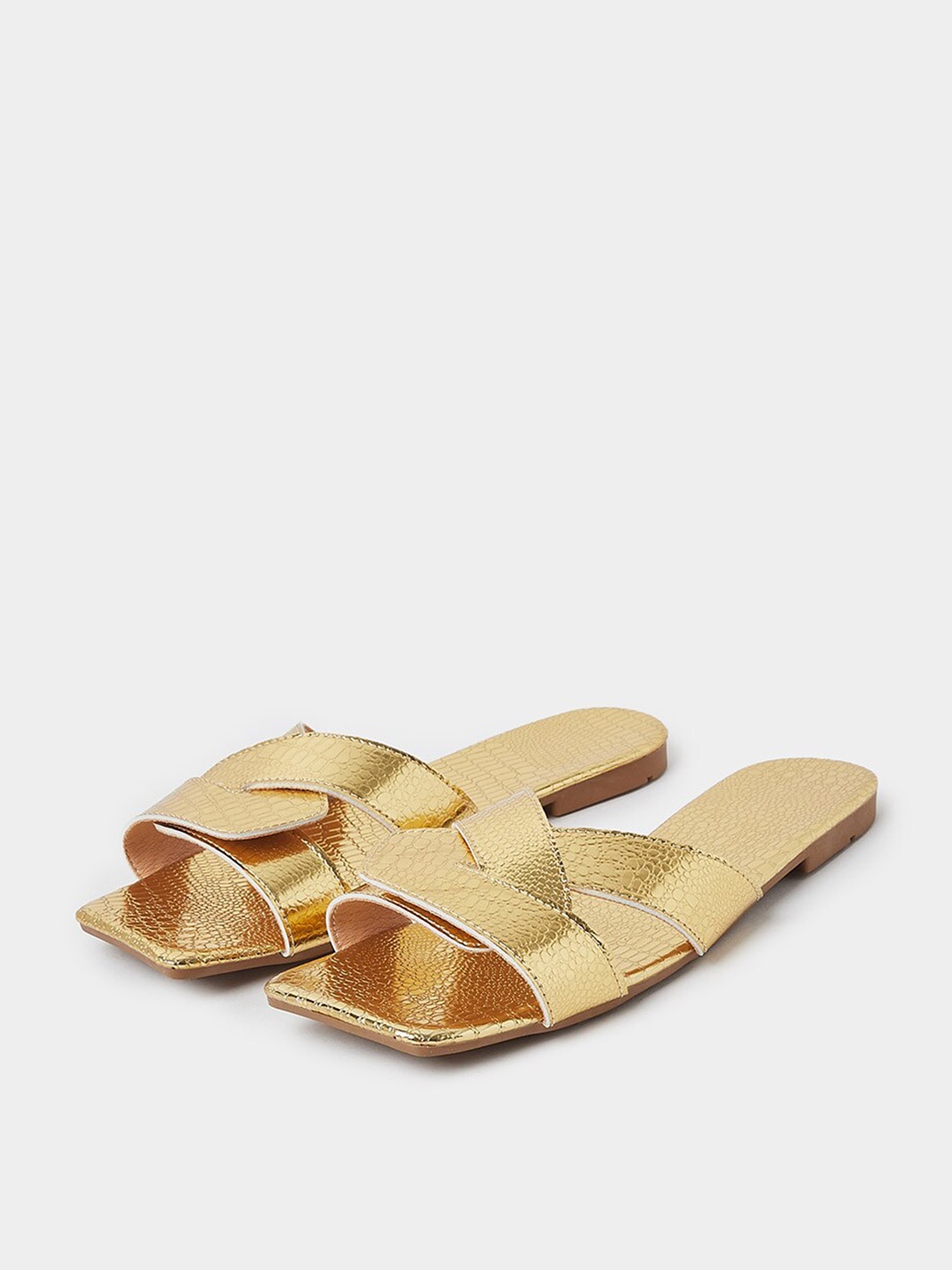 

Styli Women Woven Design Open Toe Flats, Gold