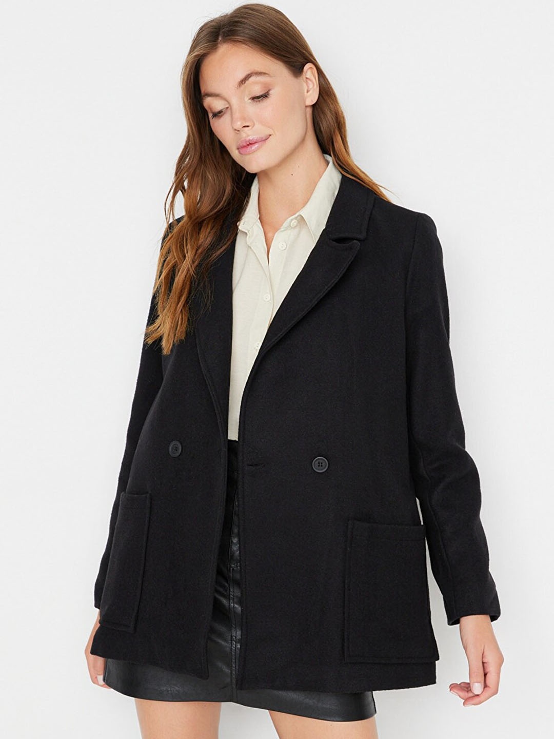 

Trendyol Double-Breasted Notched Lapel Overcoat, Black